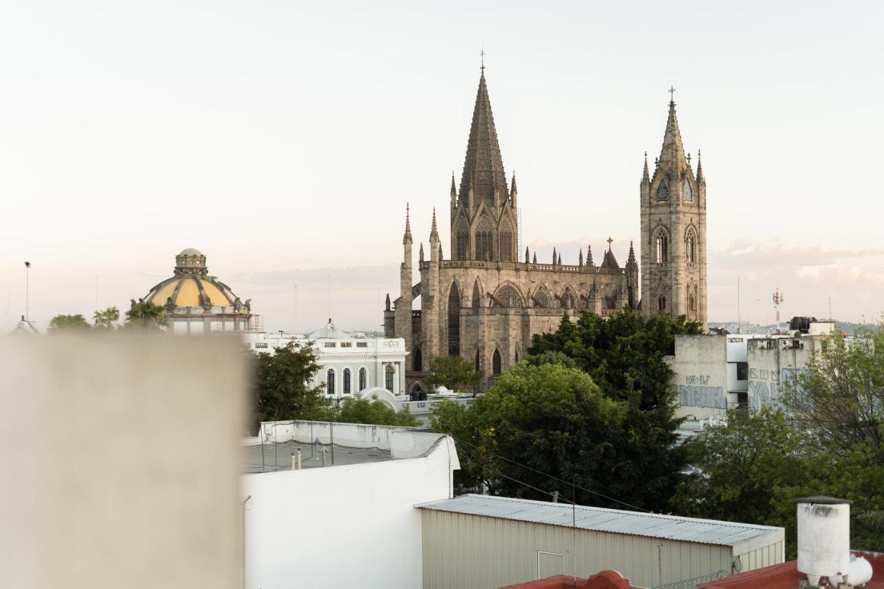 Ferienwohnung Loft Con Terraza Privada, Vista Al Expiatorio Guadalajara Exterior foto