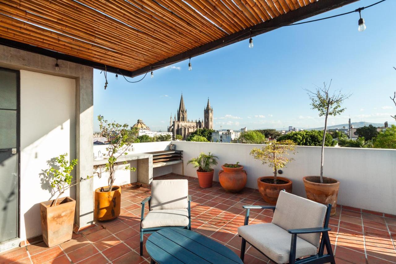 Ferienwohnung Loft Con Terraza Privada, Vista Al Expiatorio Guadalajara Exterior foto